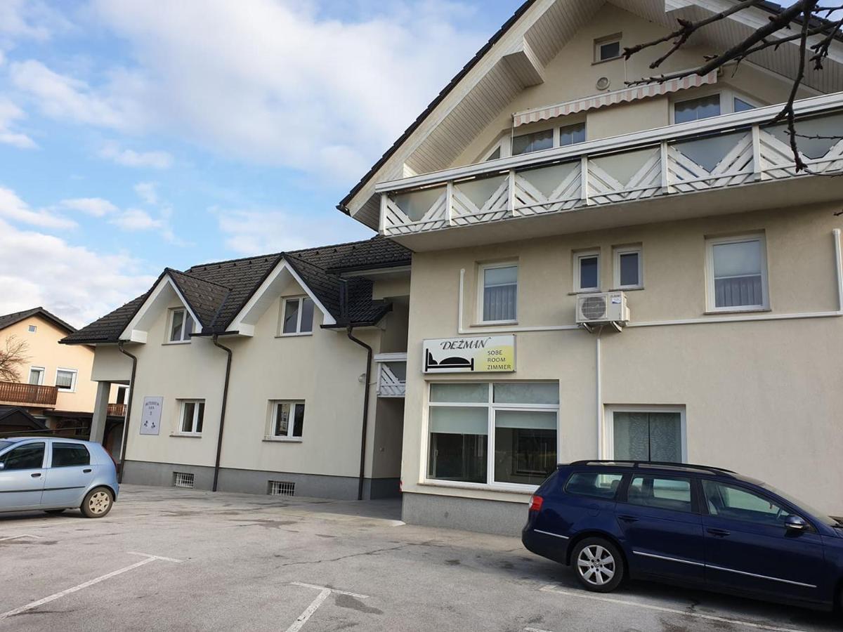 Dezman Apartments & Rooms Kranj Exterior foto